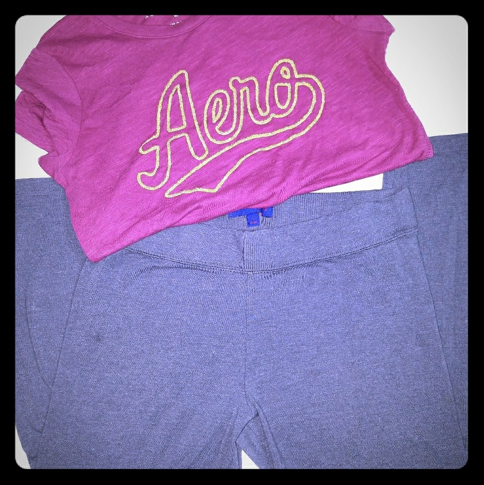 Aeropostale bundle M/L two tops, yoga pants!